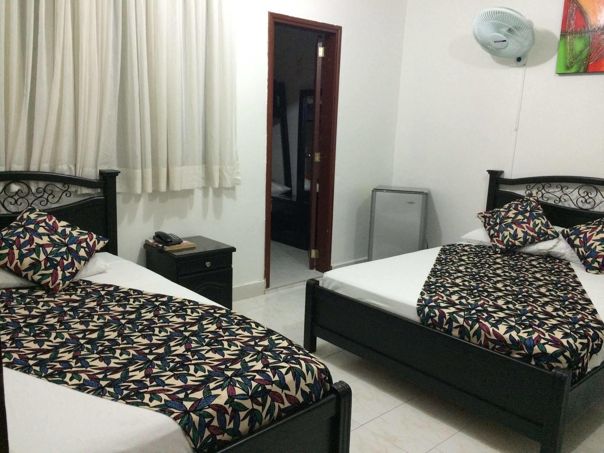Imperio La 16 Hotel Pereira Ngoại thất bức ảnh